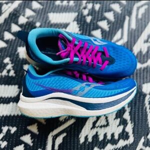 Saucony Endorphin Speed